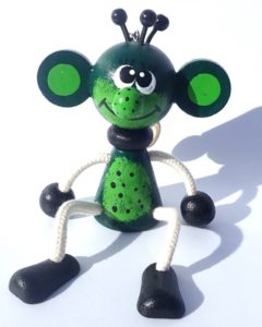 Elf Toy Spielzeug im Frühling Holzspielzeug