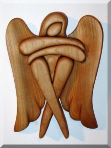 Sitzender Engel. 24 cm, hölzerne Heiligenstatuen hölzerner Schutzengel