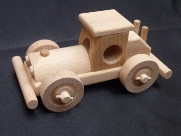 Bugi - hölzernes Rennspielzeugauto