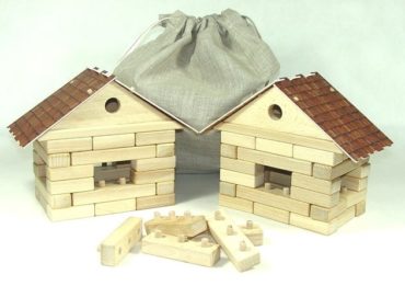 Würfel. Kit 2 Häuser Holzspielzeug