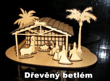 Hölzerne Weihnachtskrippe für Weihnachten