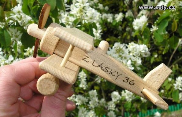 Kleines Flugzeug, Holzflugzeug – Doppeldecker Holzspielzeug