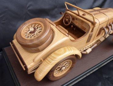 Mercedes SSK Holzfahrzeugmodelle
