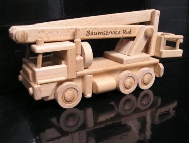 Spielzeug Fahrzeug Holzgeschenk