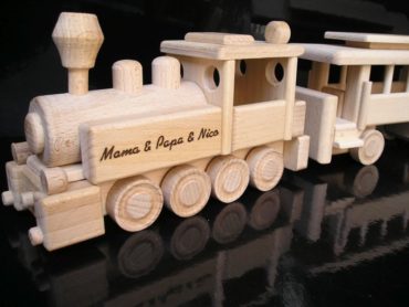 Holzspielzeug Holzgeschenke