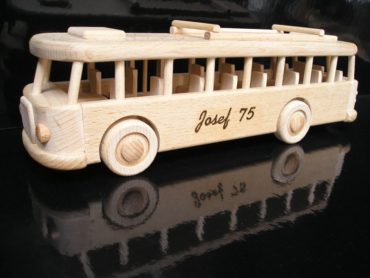 Geschenk für Busfahrer, Holzspielzeugbus