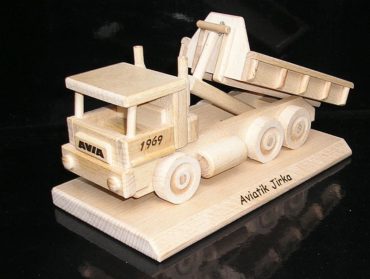 TATRA LKW auf der Basis