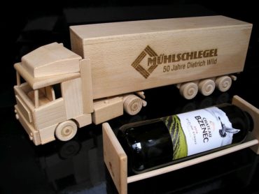 Holzgeschenk für LKW-Fahrer