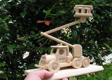 Holzspielzeug Geschenke für Fahrer