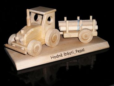 Traktor Spielzeug
