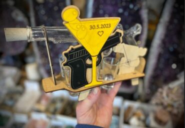 Polizist Pistole, Revolver, Flaschen zum Geburtstag