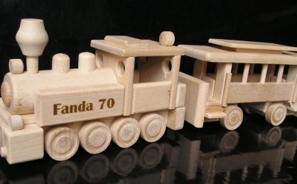 Holzeisenbahnen für Kinder