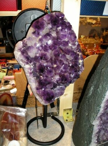 AMETHYST Geode